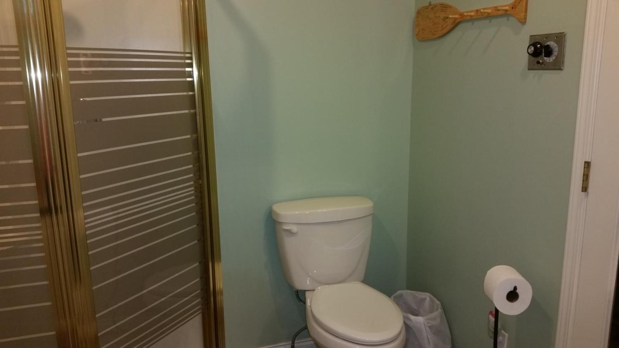 Hummingbird Guesthouse Port Alberni Room photo